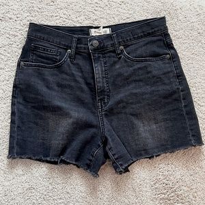 Madewell Black High-Rise Denim Cutoff Shorts in Kerns Wash Size 28